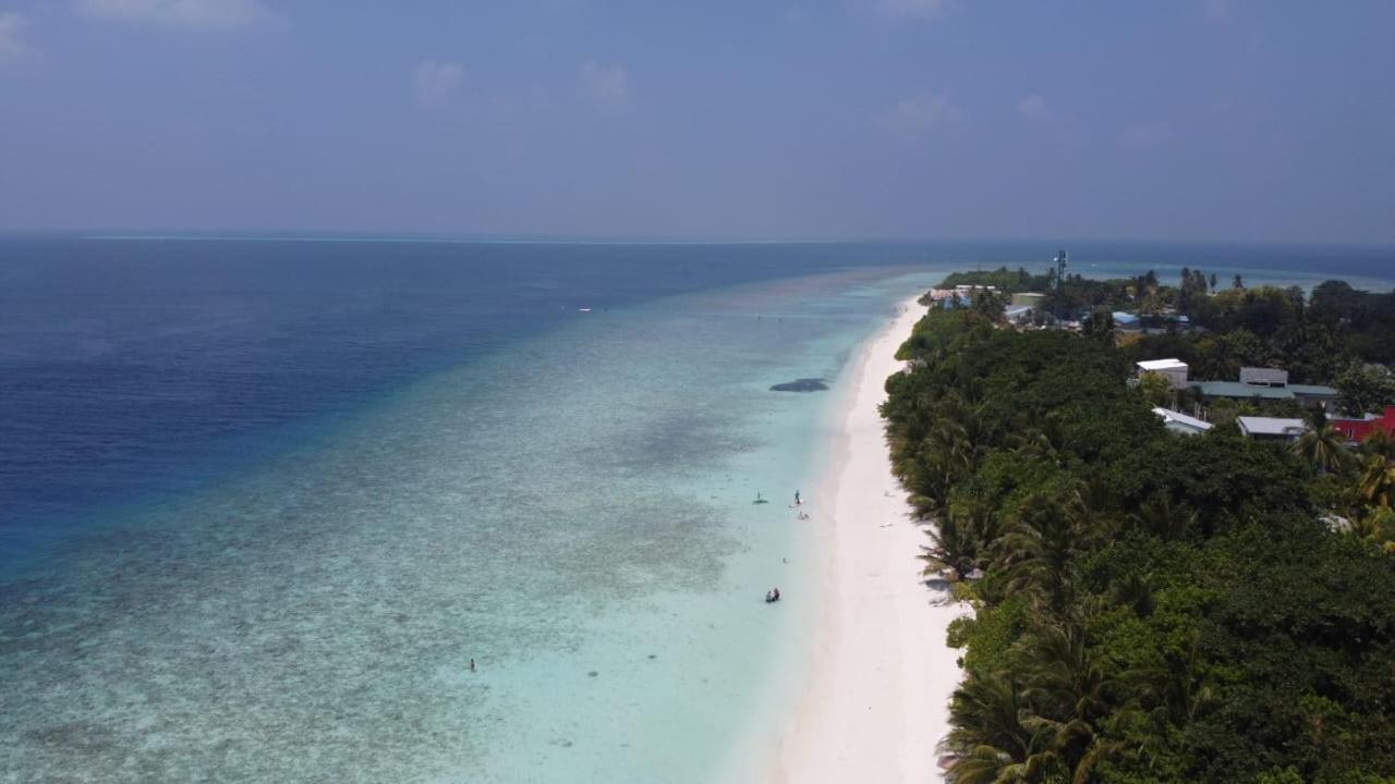 Ukulhas Villa Beach Hotel ภายนอก รูปภาพ