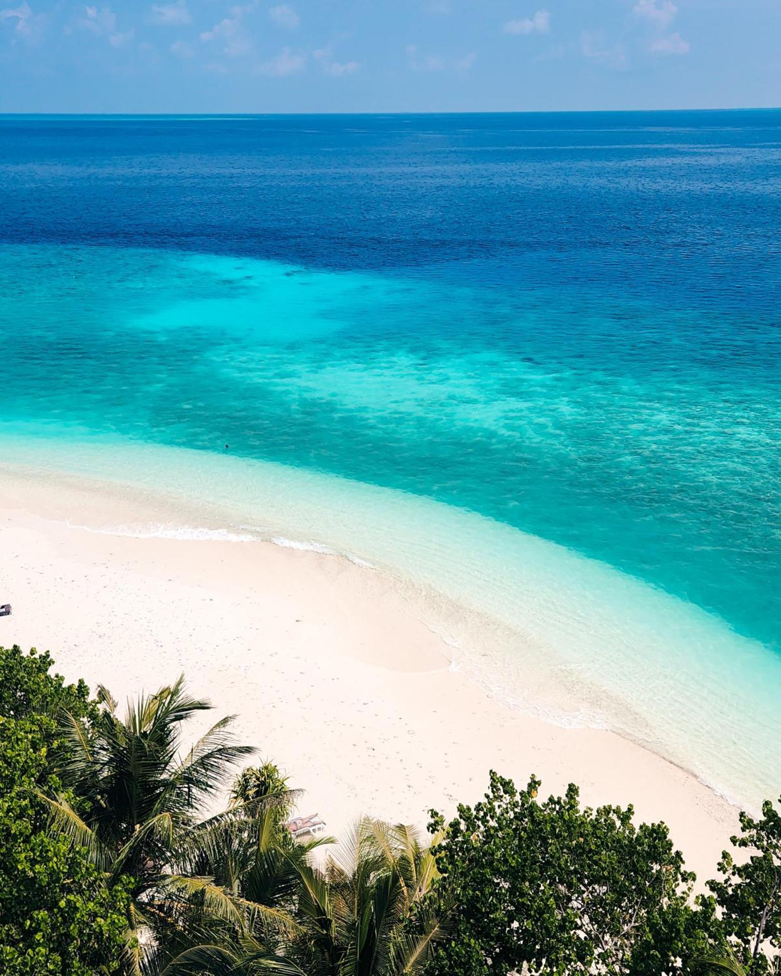 Ukulhas Villa Beach Hotel ภายนอก รูปภาพ