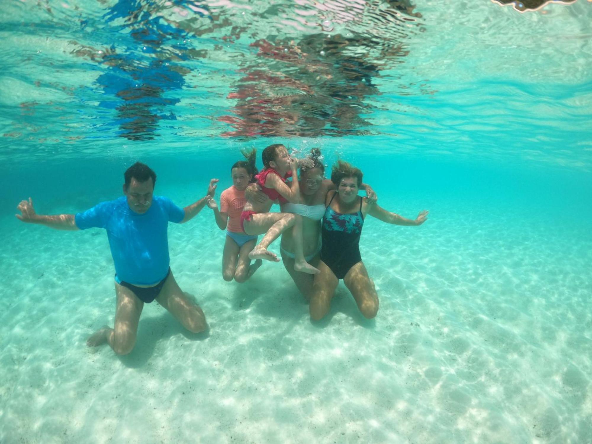Ukulhas Villa Beach Hotel ภายนอก รูปภาพ
